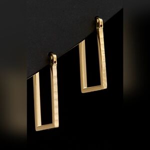 14K Italian Gold Rectangular Hoops